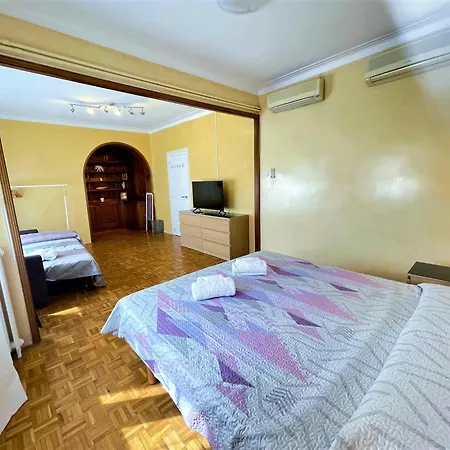Bed & Breakfast Alojamiento Villaroel *