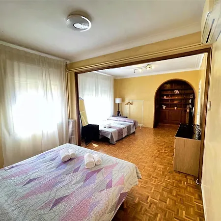 Bed & Breakfast Alojamiento Villaroel