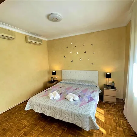 Couette-café Alojamiento Villaroel *